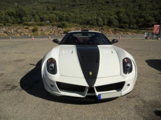  Curso de conducción con profesionales 